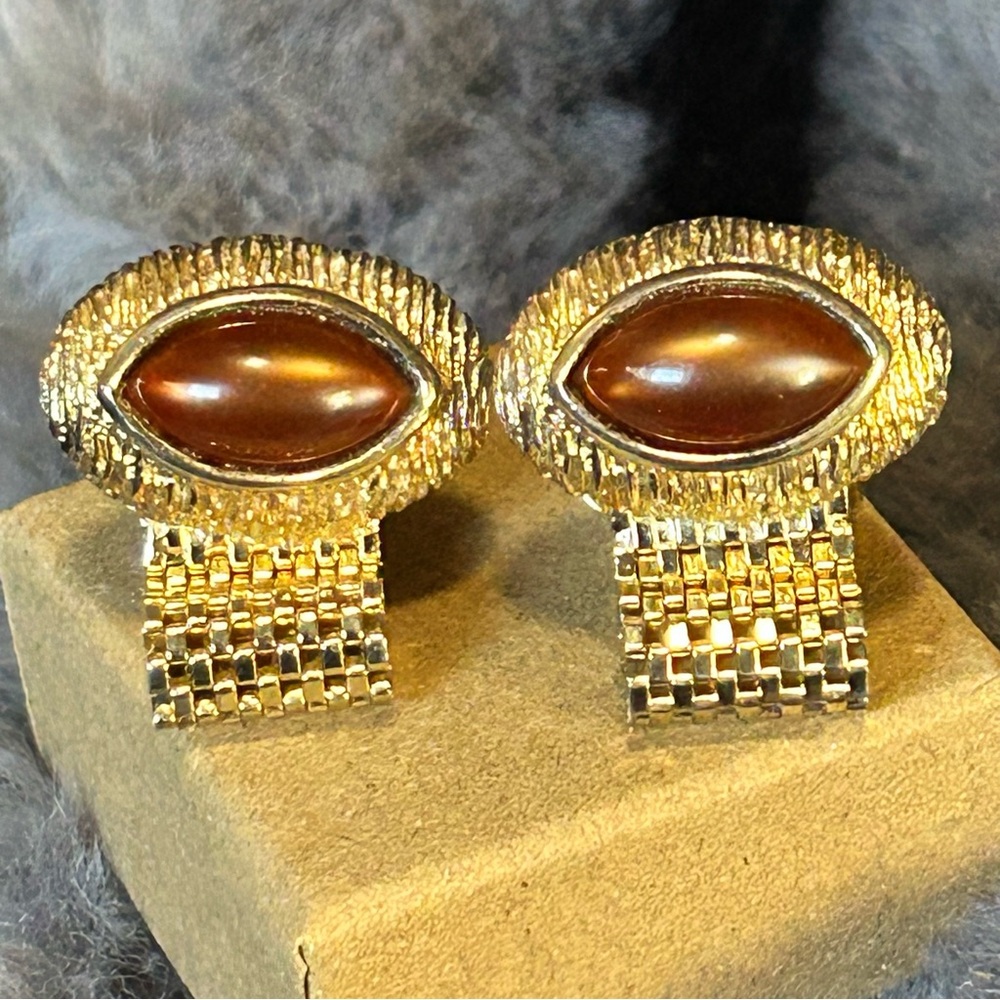 Men’s Vintage Swank marquis cat eye glass mesh wrap cuff links